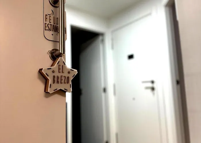 El Brezo Con Vistas A La Pulchra Appartamento